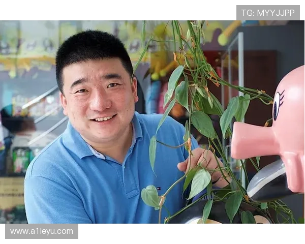 拉卡泽特:禁区幽灵如何指引职场人生?看35岁张磊在事业与家庭间寻平衡、获新生 拉卡泽特:禁区幽灵如何指引职场人生?看35岁张磊在事业与家庭间寻平衡、获新生